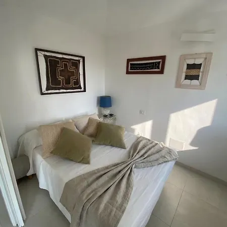 Girasole, Piscina, Vista Mare, Wifi * Porto San Paolo (Sardinia)